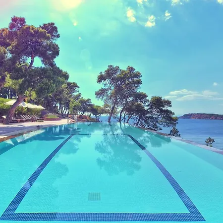 Θέρετρο Arion & Spa, Astir Palace